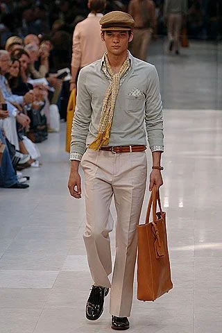 Look 16